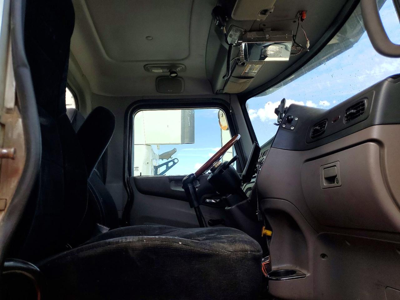 2014 PETERBILT All other VIN 1XPTD79X8ED222780 photo 5
