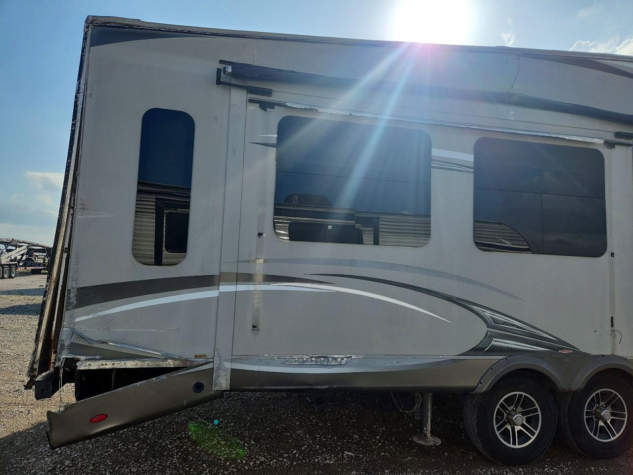 2017 JAYCO All models VIN 1UJCJ0BT4H1WD0087 photo 6