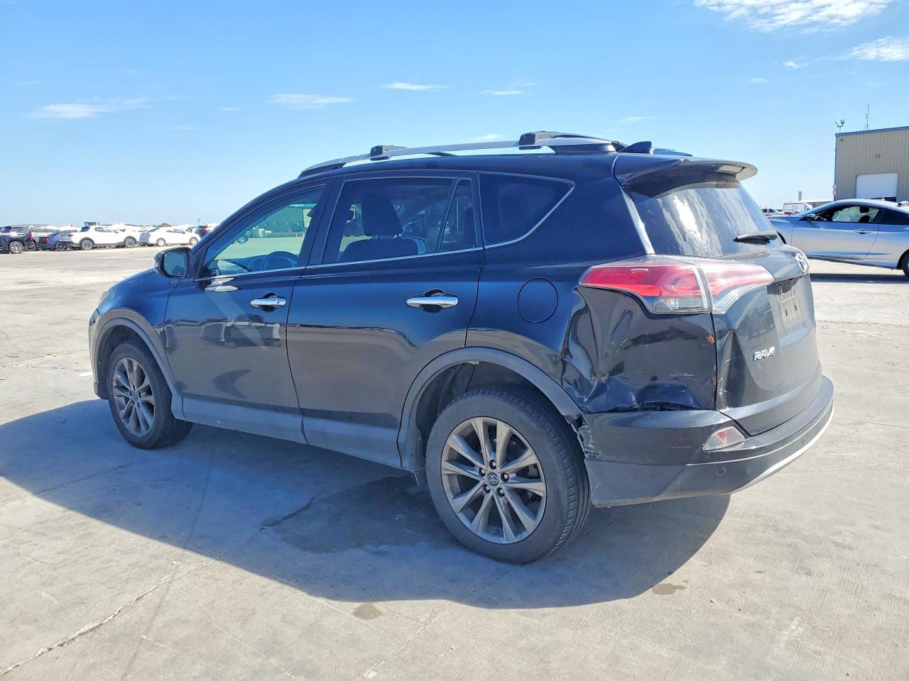 2016 Toyota Rav4 VIN 2T3DFREV6GW409974 photo 2