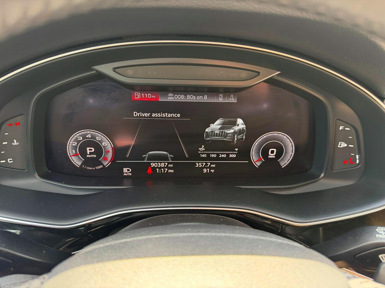 2020 Audi Q7 VIN WA1LXAF70LD001045 photo 9