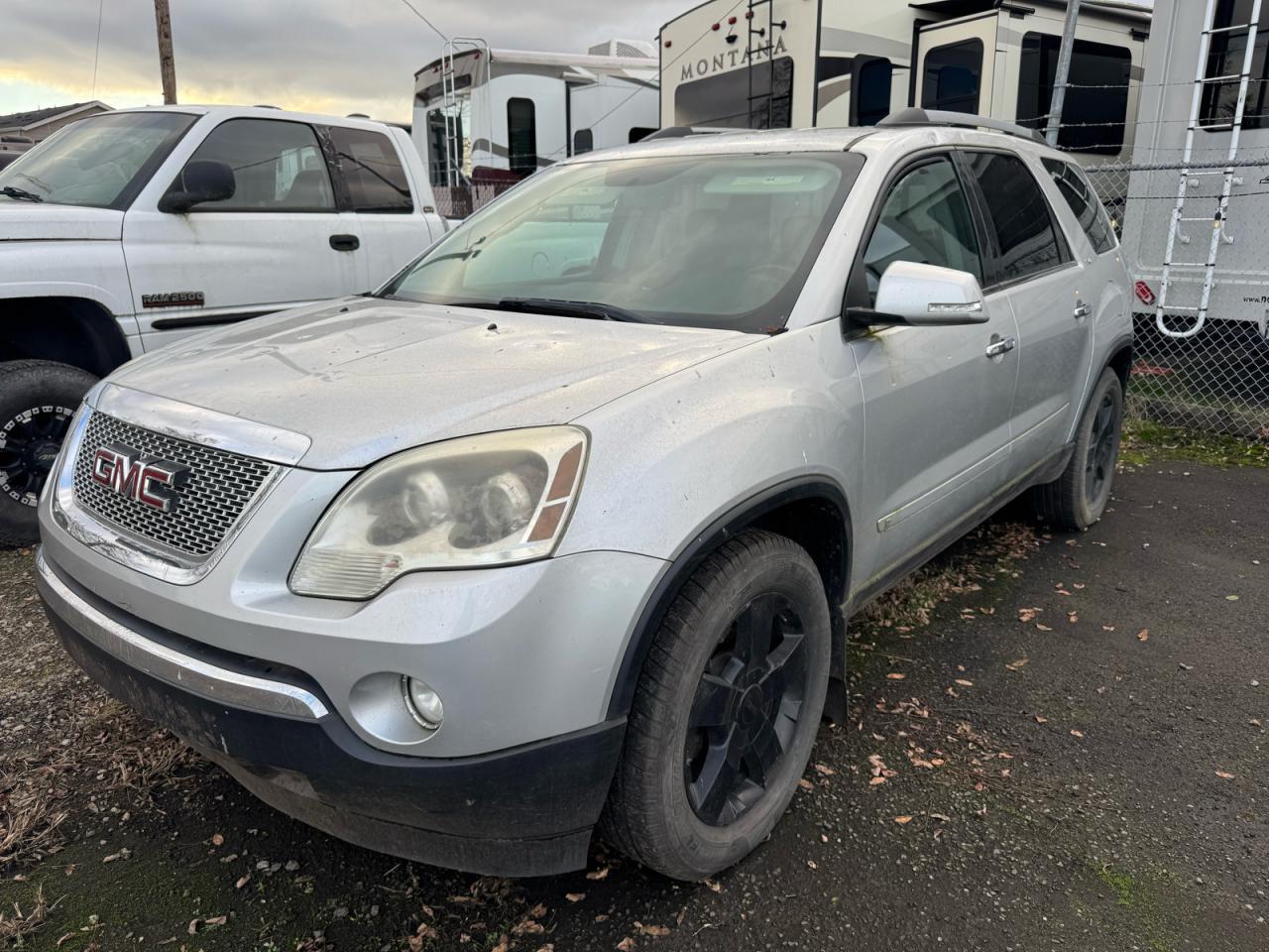 2010 GMC Acadia VIN 1GKLVMEDXAJ173154 photo 2