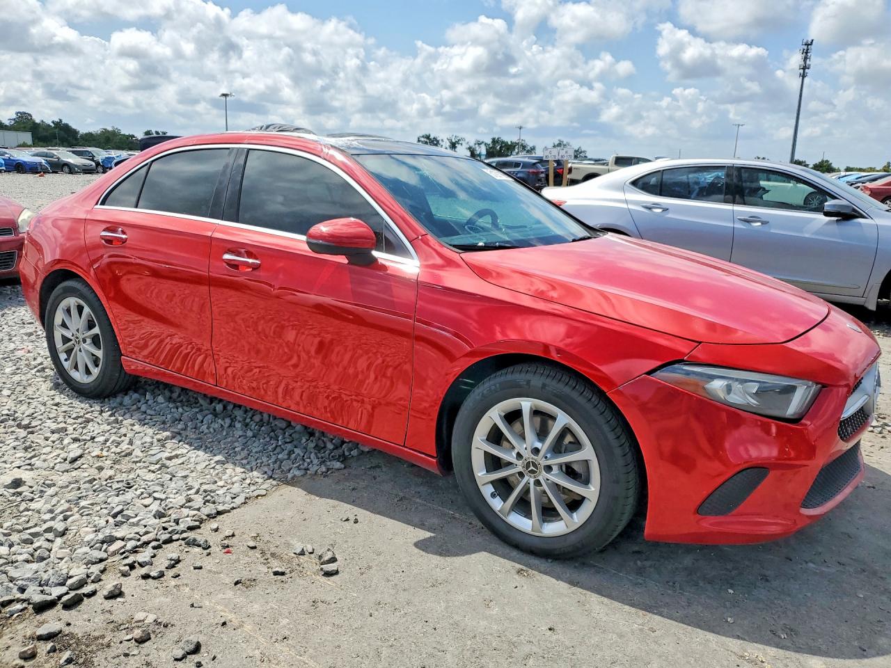 2019 Mercedes-Benz A-class VIN WDD3G4EB2KW022632 photo 4