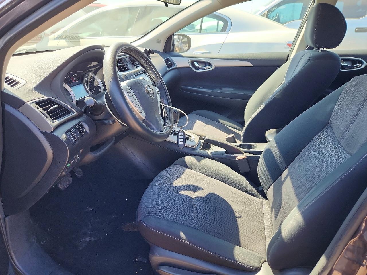 2015 Nissan Sentra VIN 3N1AB7AP1FL662025 photo 7