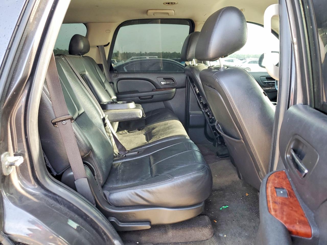 2010 GMC Yukon VIN 1GKMCCE31AR217720 photo 11