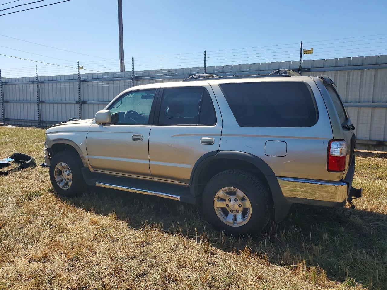 2001 Toyota 4runner VIN JT3GN86R010185032 photo 2