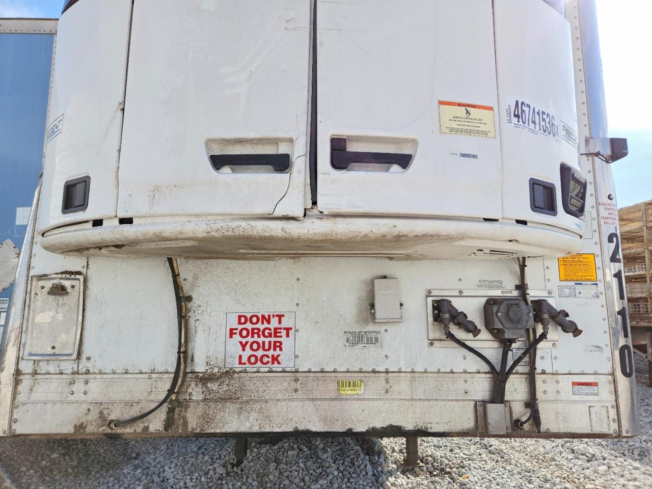 2022 UTILITY All models VIN 1UYVS2533N2454111 photo 7