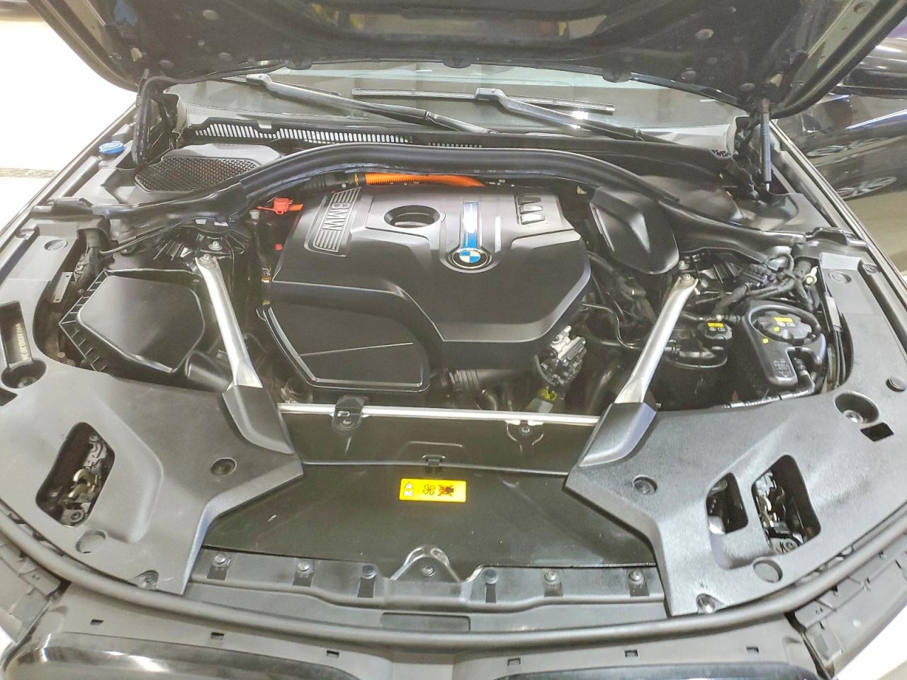 2019 BMW 5 series VIN WBAJA9C50KB389739 photo 11