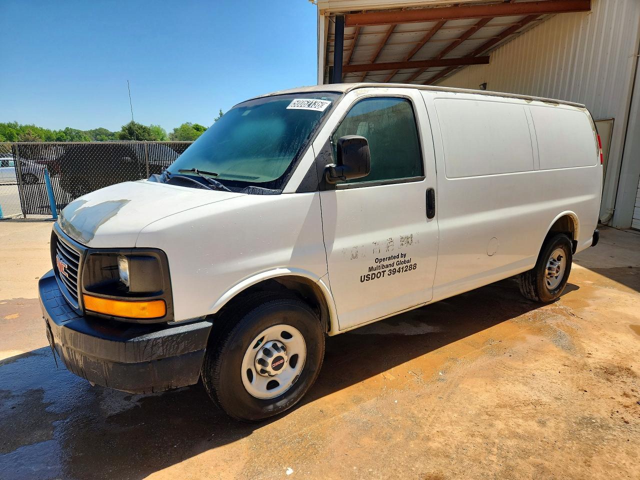 2011 GMC Savana VIN 1GTW7FCA4B1190895 photo 1