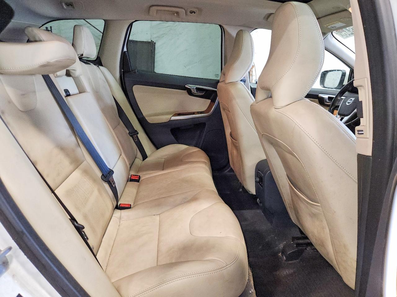 2017 Volvo Xc60 VIN YV440MRU4H2111159 photo 11