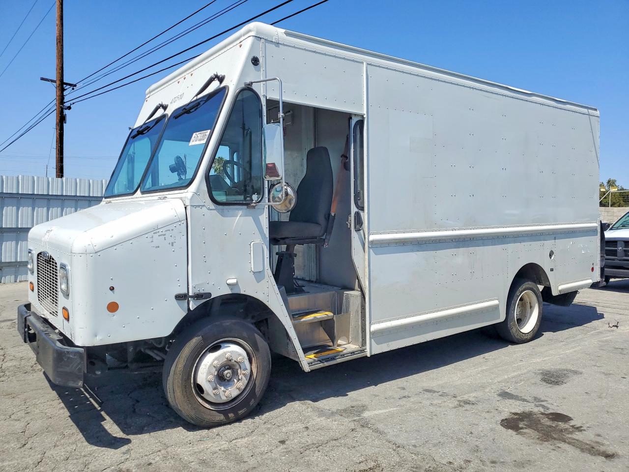 2022 FREIGHTLINER All other VIN 4UZAC1GAXNCNM5270 photo 1