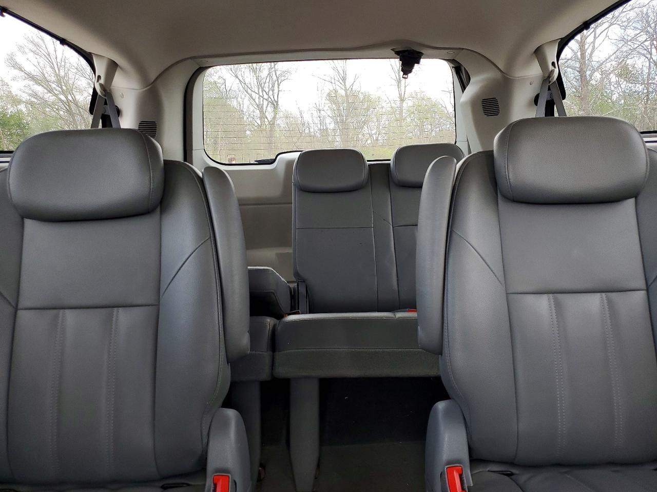2009 Chrysler Minivan VIN 2A8HR54149R509755 photo 10
