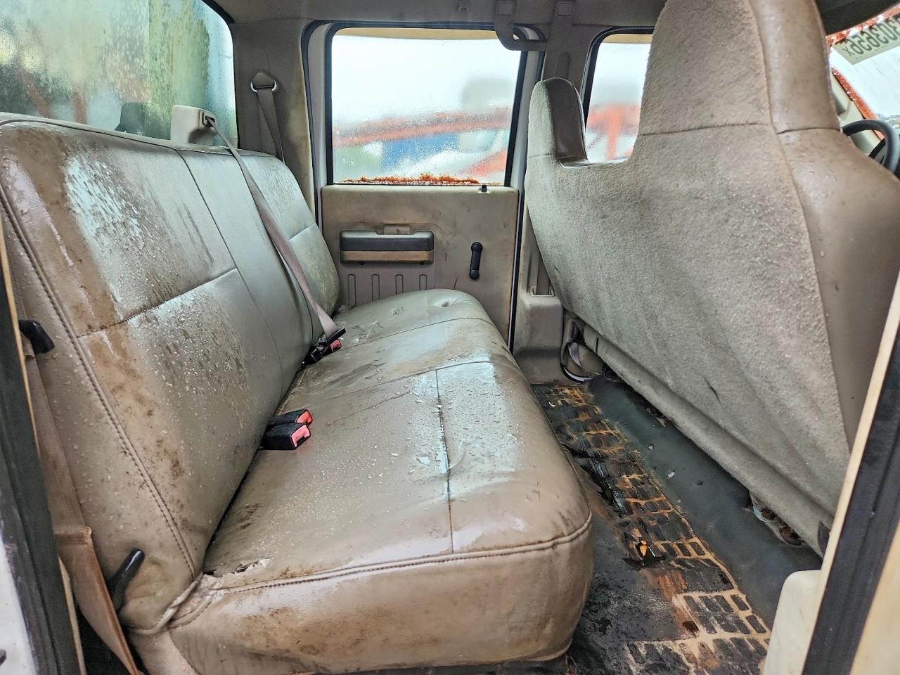 2008 Ford F550 VIN 1FDAW56R28EC31983 photo 10