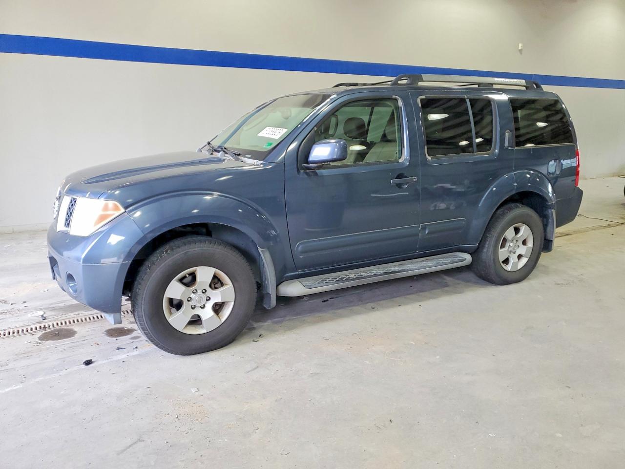 2005 Nissan Pathfinder VIN 5N1AR18W05C769026 photo 1