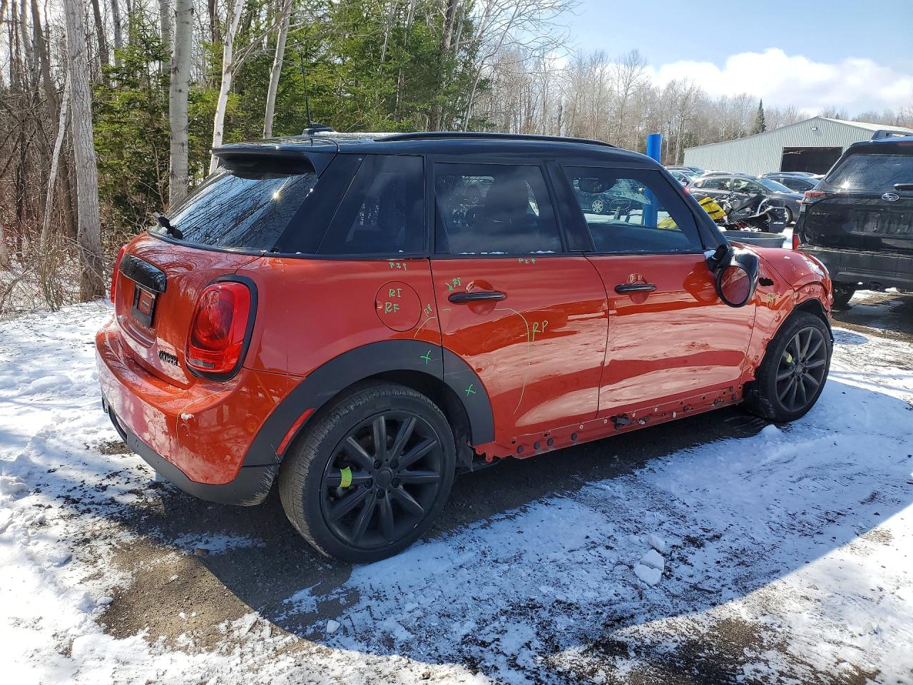 2021 MINI Cooper VIN WMWXU7C08M2P32942 photo 3