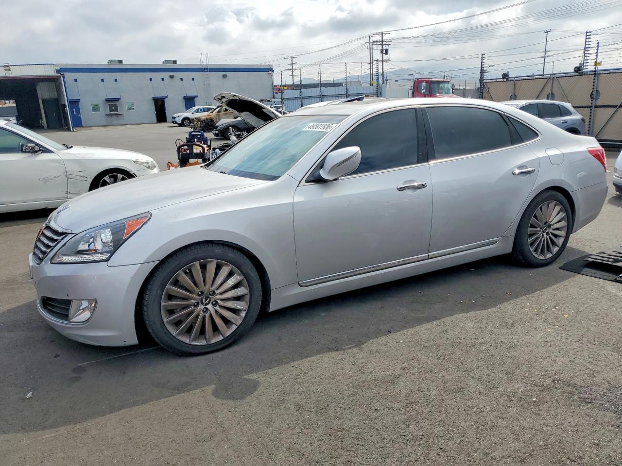 2015 Hyundai Equus VIN KMHGH4JH4FU094190 photo 1