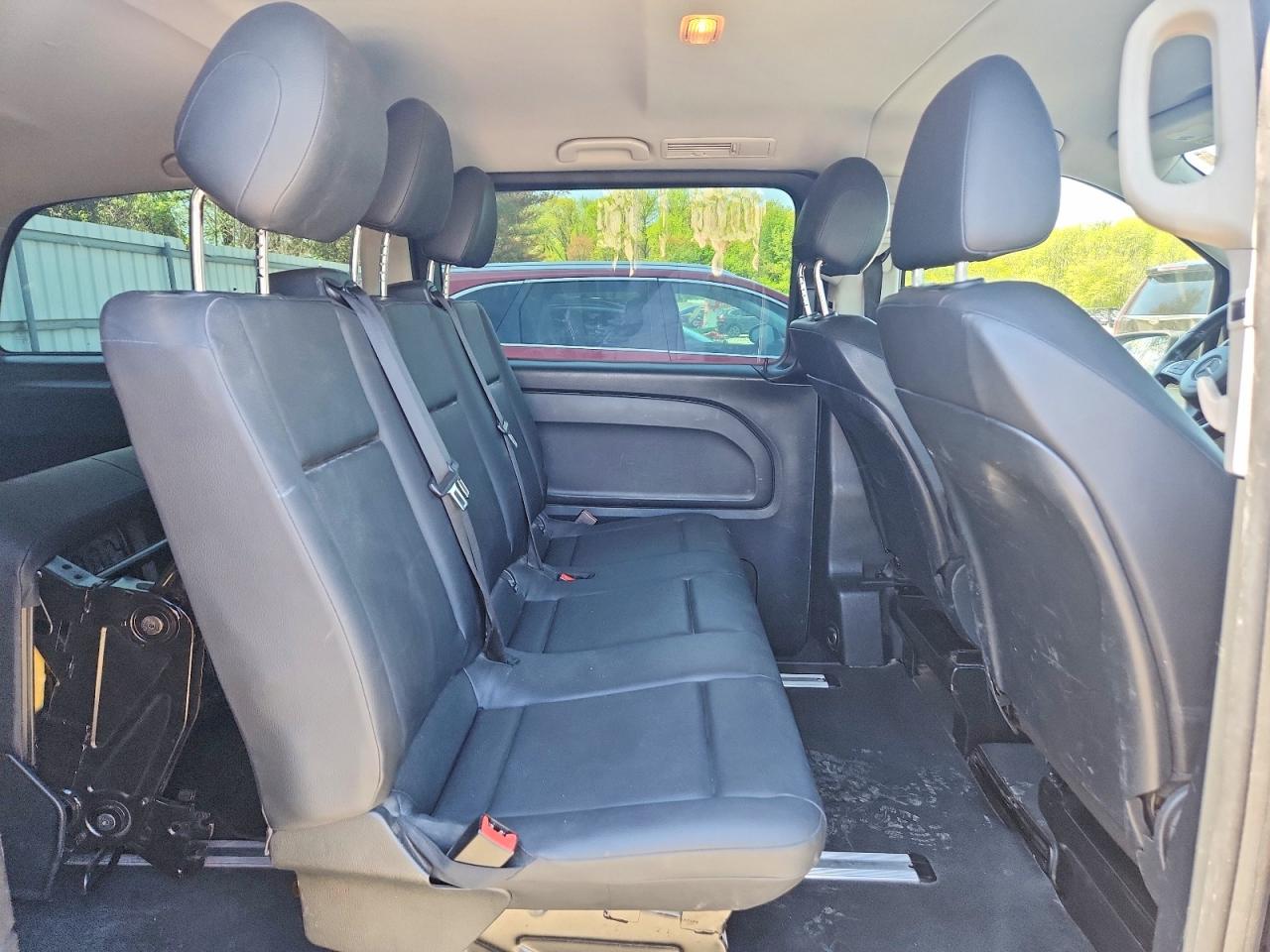 2017 Mercedes-Benz Metris VIN WD4PG2EEXH3317018 photo 11