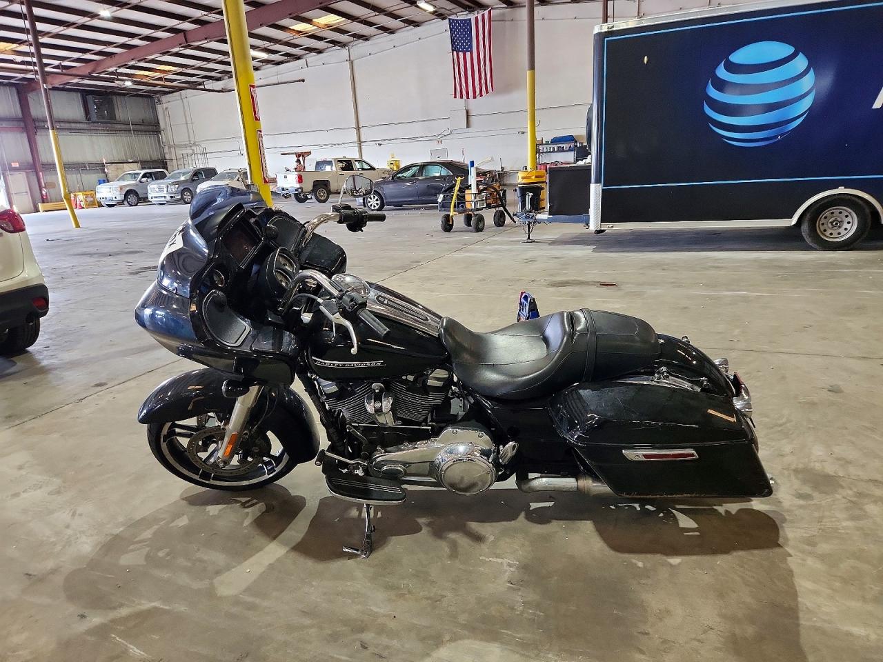 2021 Fl VIN 1HD1KHC15MB618022 photo 3
