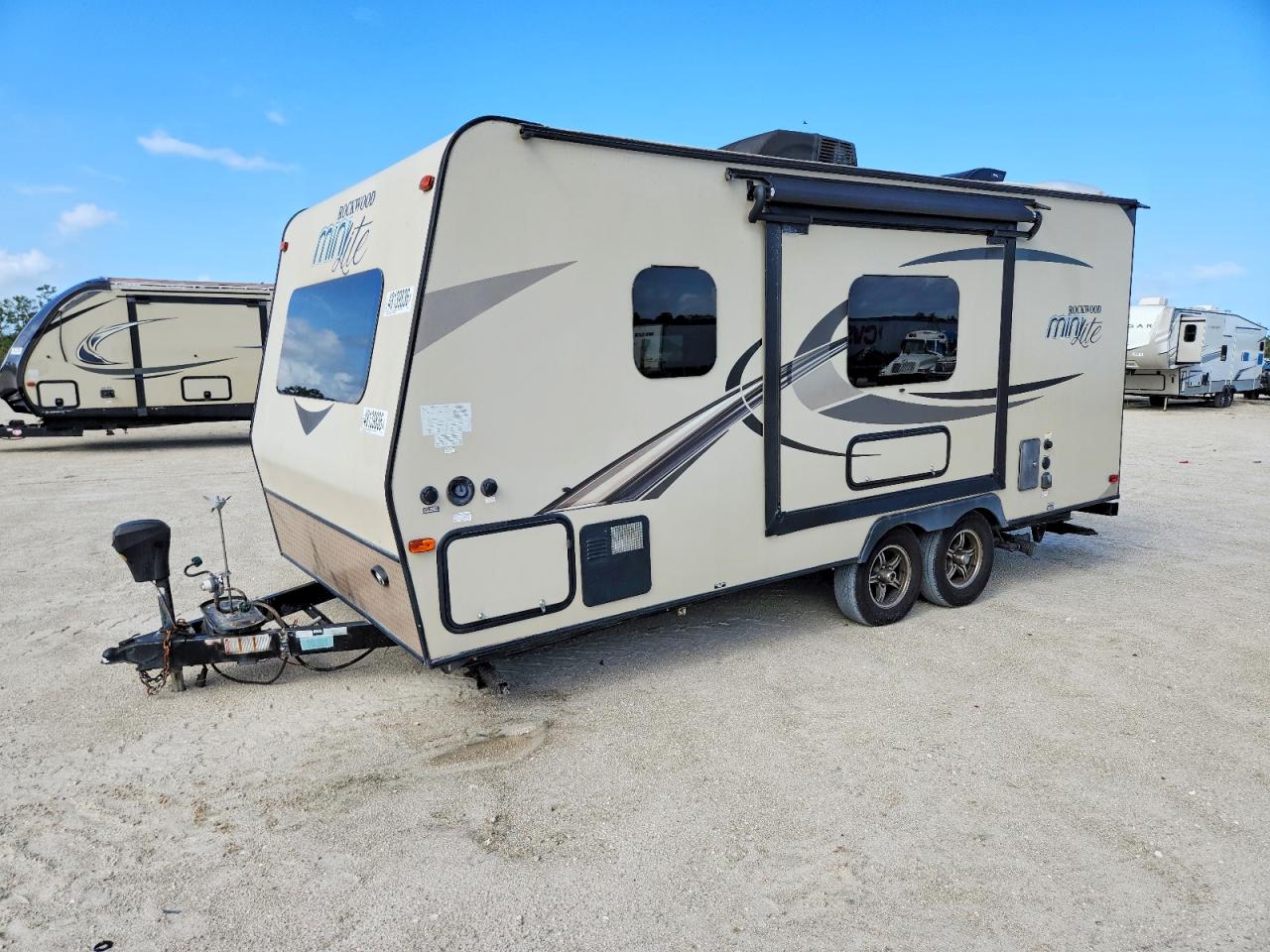 2018 FOREST All models VIN 4X4TRLW26JD419231 photo 2