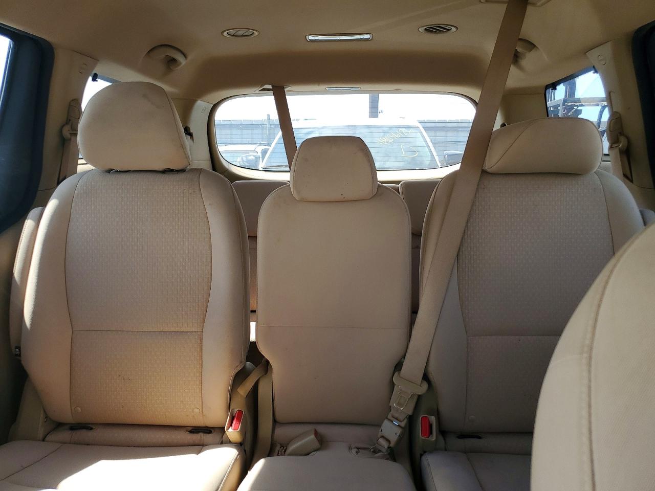 2016 KIA All models VIN KNDMB5C16G6121538 photo 10