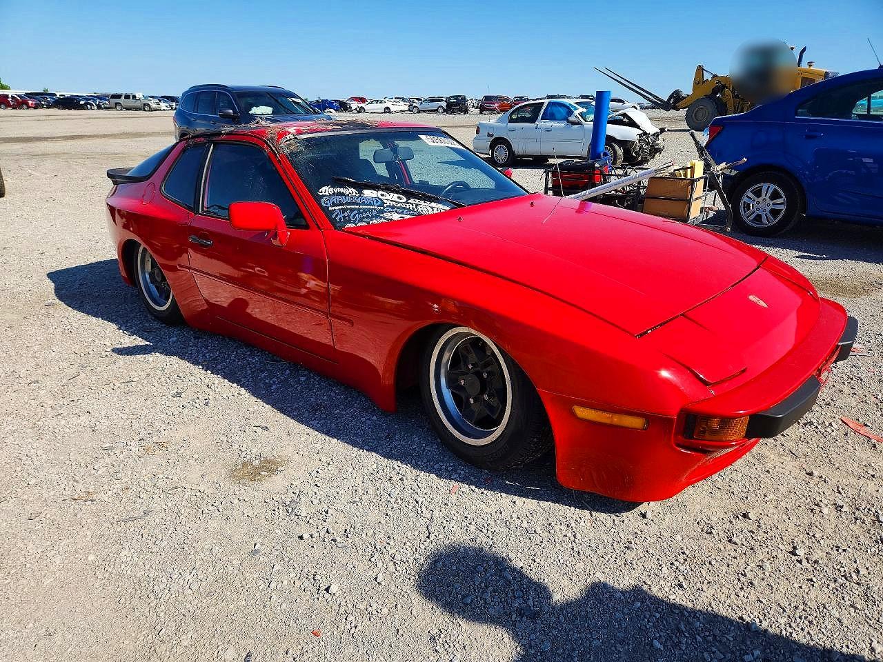 1983 Porsche 944 VIN WP0AA0944DN464800 photo 4