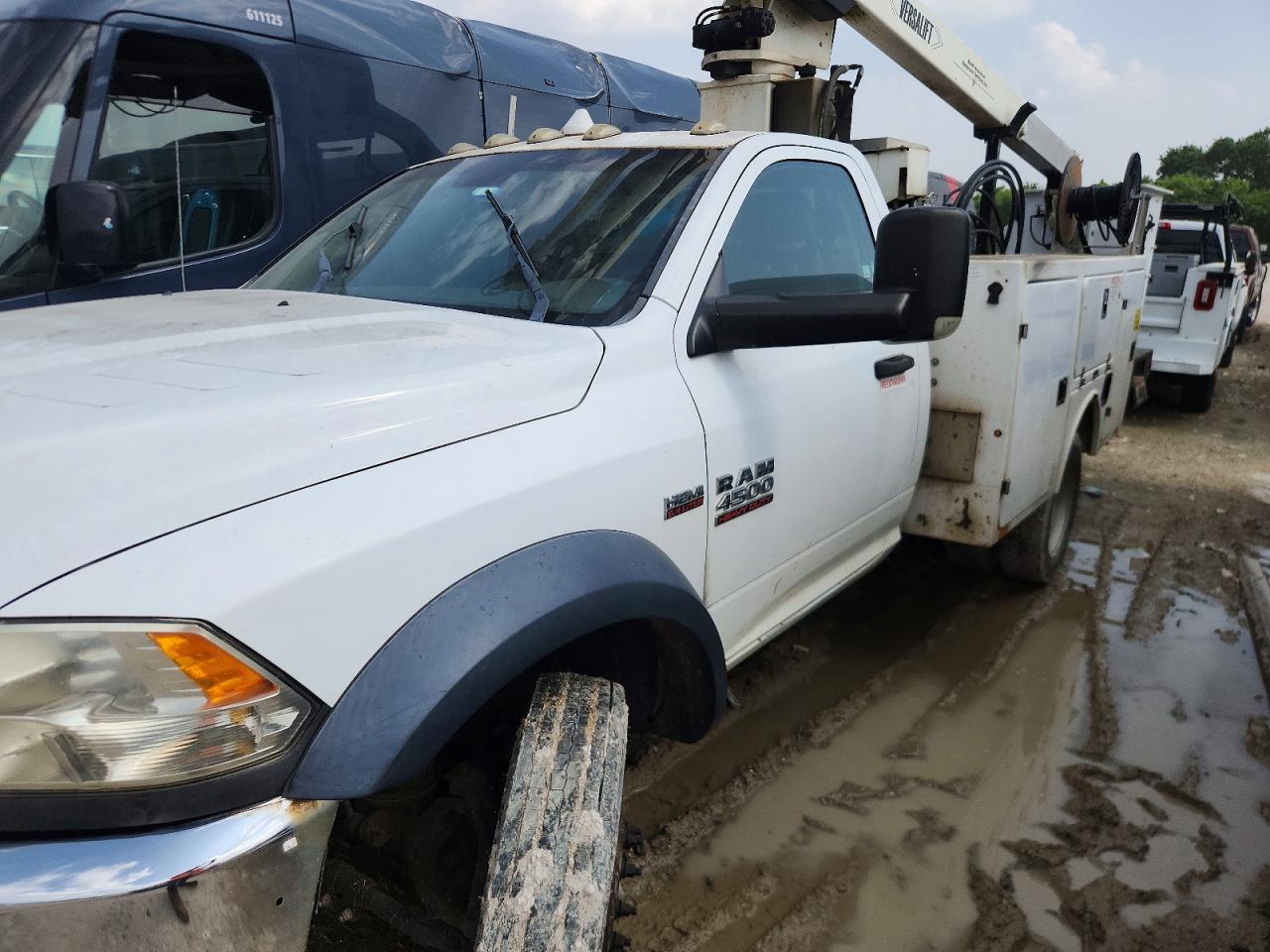 2015 Dodge 4500 VIN 3C7WRKAJ2FG675231 photo 9
