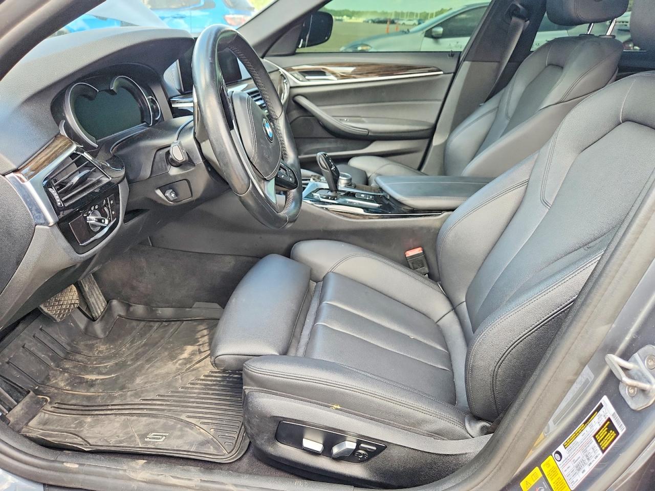 2019 BMW 5 series VIN WBAJA9C57KB388474 photo 7