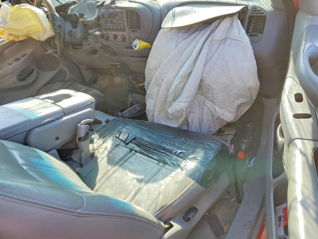 1998 Ford F150 VIN 1FTZX18W5WNA99766 photo 8