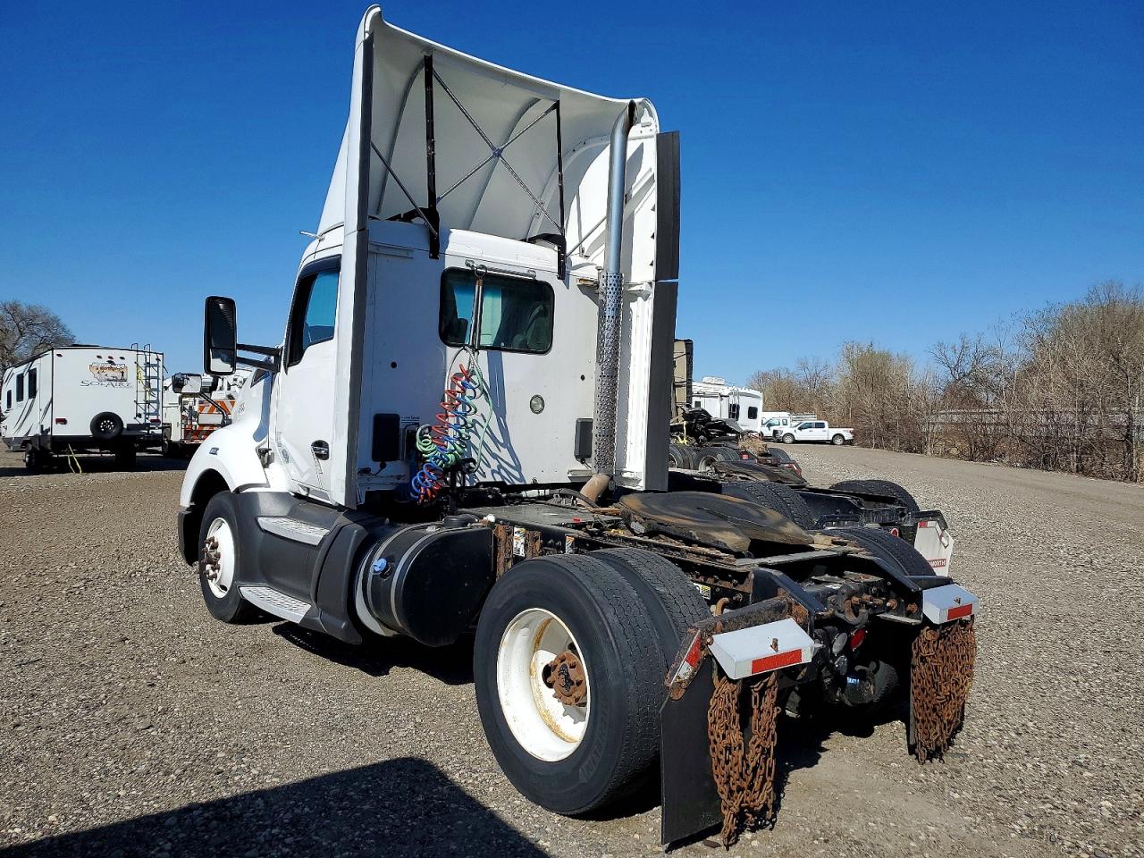 2016 KENWORTH All models VIN 1XKYA48X7GJ496707 photo 3