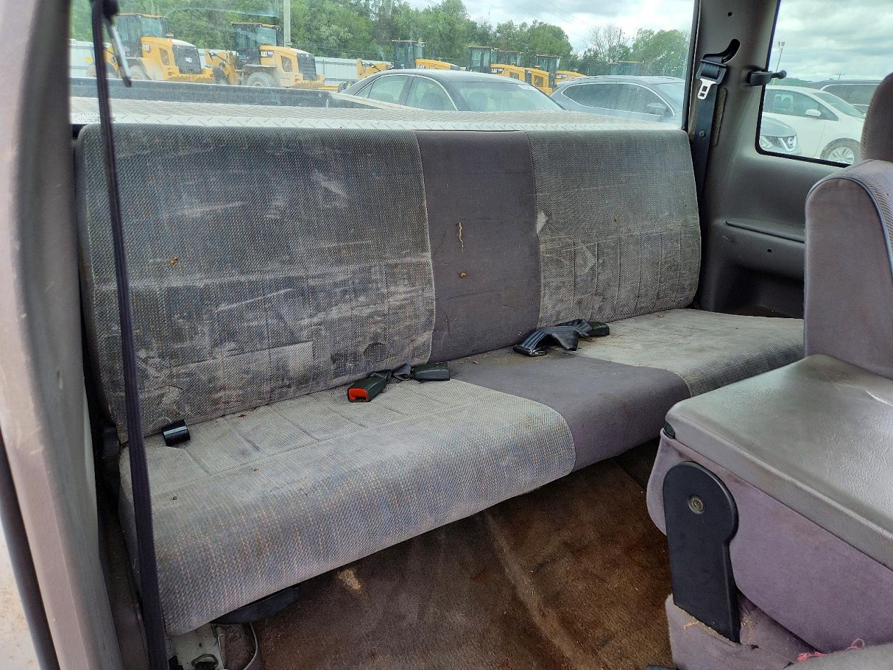 1996 Dodge Ram 2500 VIN 3B7KC23Z8TM144449 photo 10