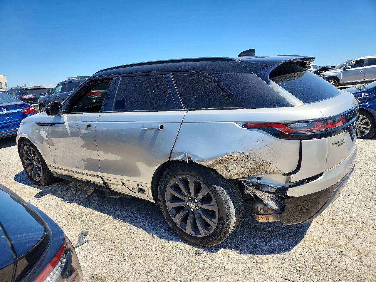 2019 Land Rangerover VIN SALYL2FV1KA213988 photo 2