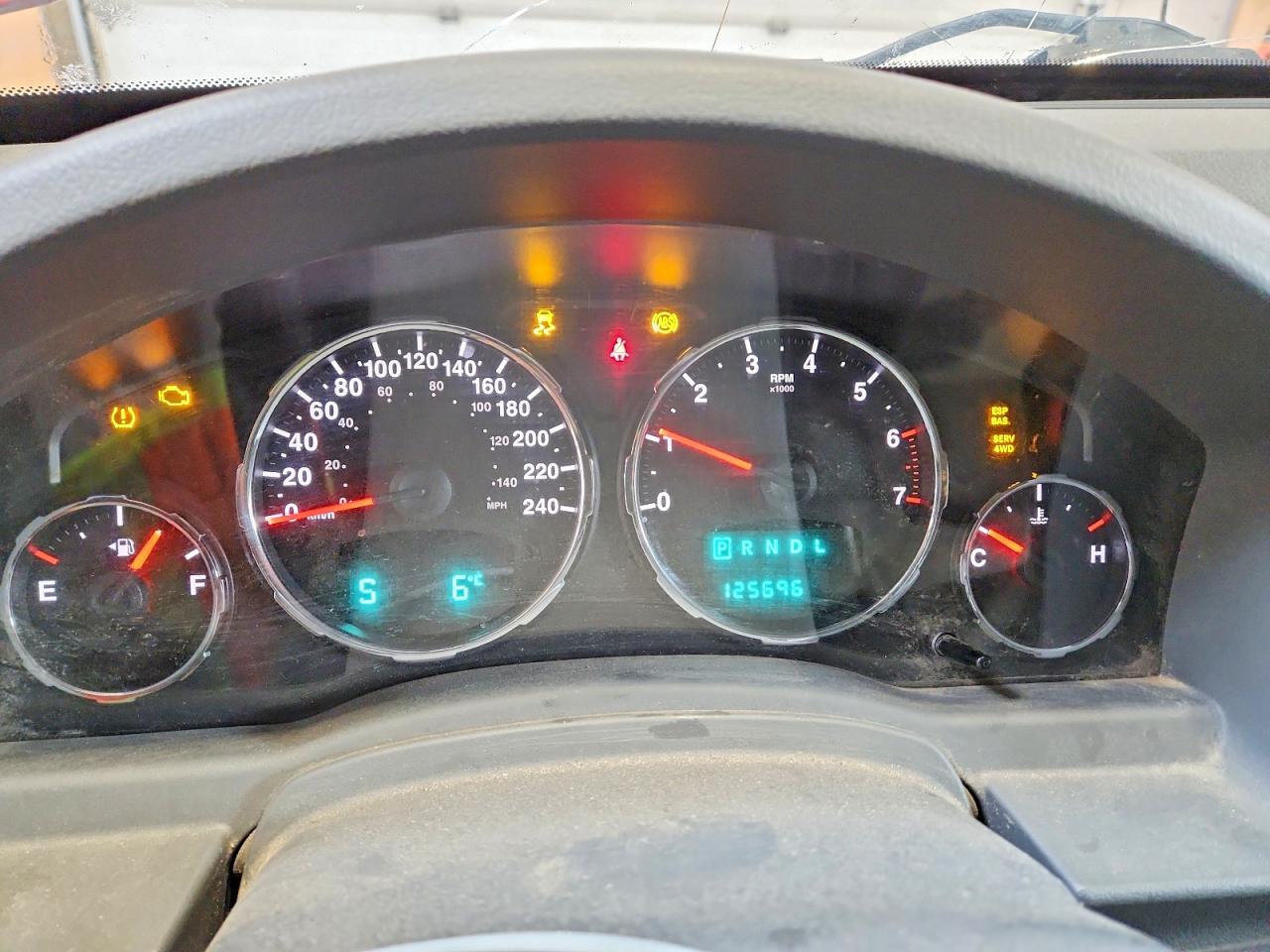 2008 Jeep Liberty VIN 1J8GN28K58W208183 photo 9