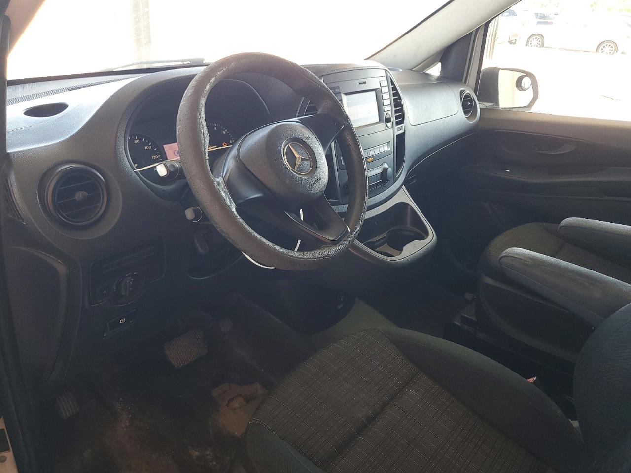 2016 Mercedes Metris VIN WD3PG2EA5G3115056 photo 8
