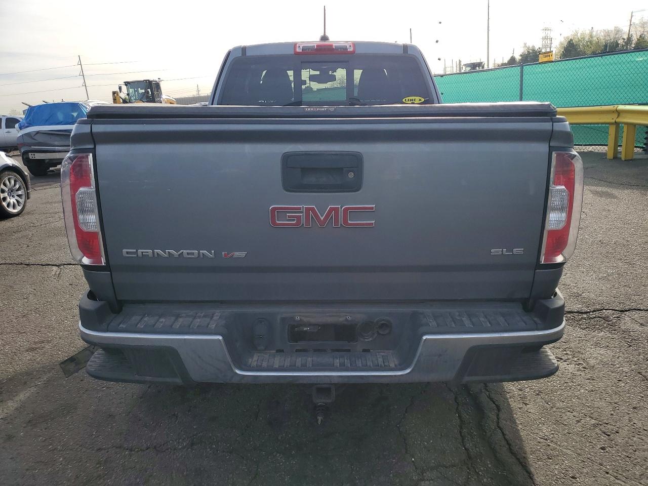 2018 GMC Canyon VIN 1GTH5CEN0J1268858 photo 6