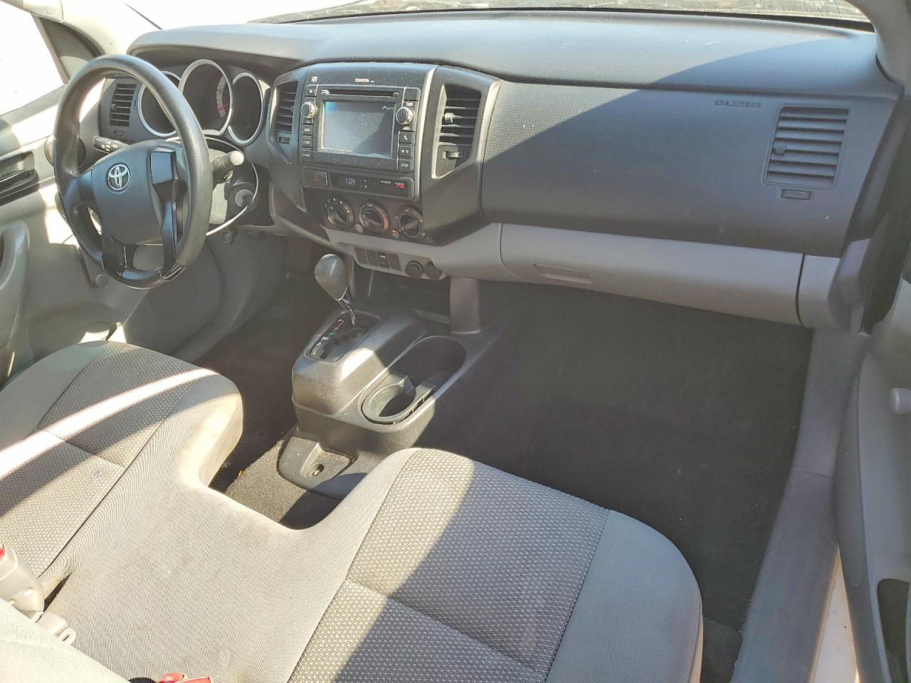 2013 TOYOTA Tacoma VIN 5TFNX4CNXDX026831 photo 8