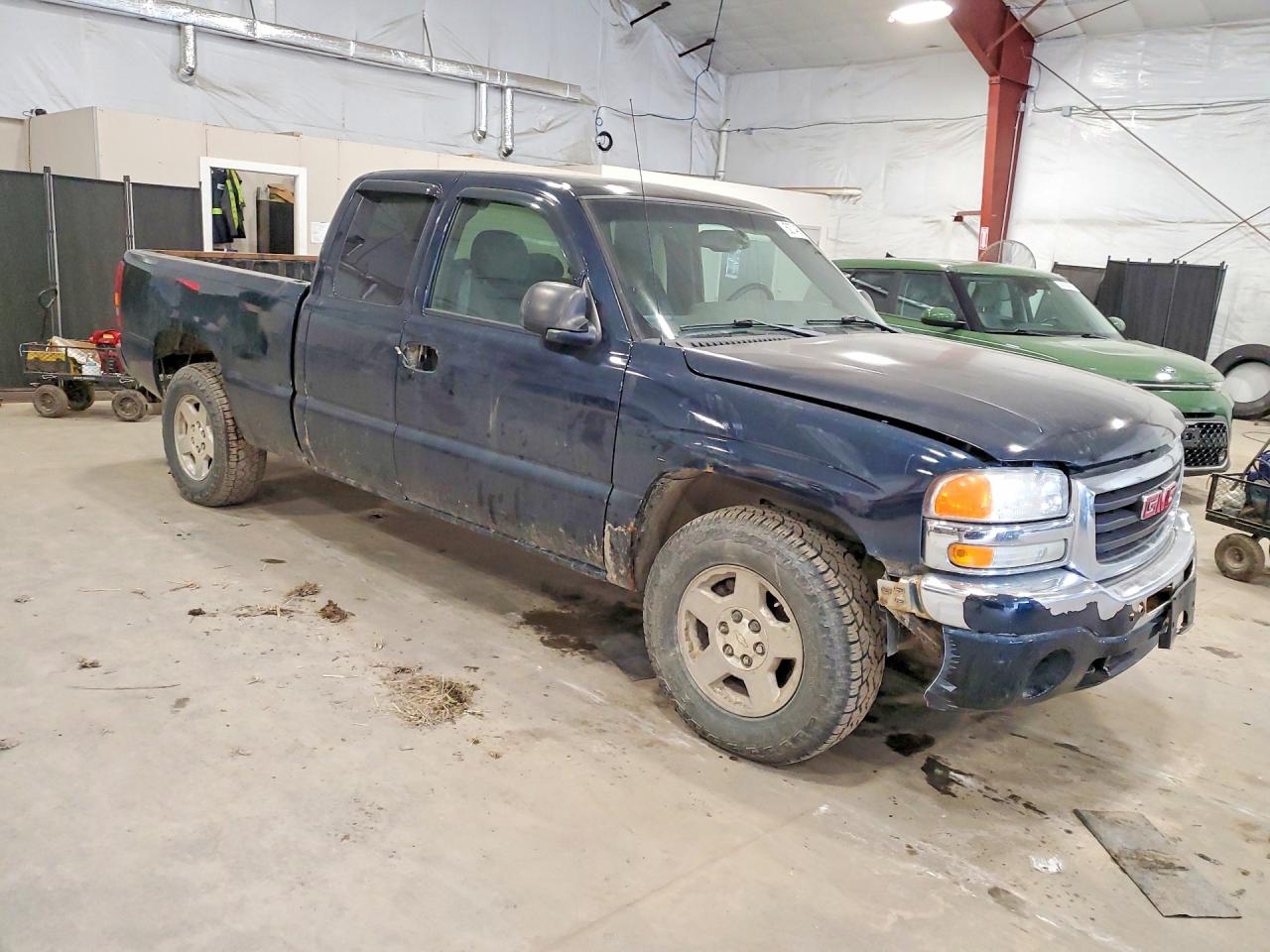 2005 GMC SIERRA VIN 1GTEK19V35E333355 photo 4
