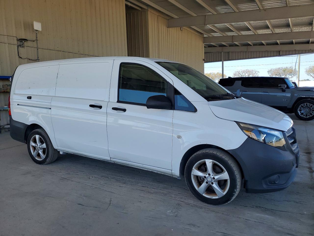 2016 Mercedes Metris VIN WD3PG2EA5G3115056 photo 4