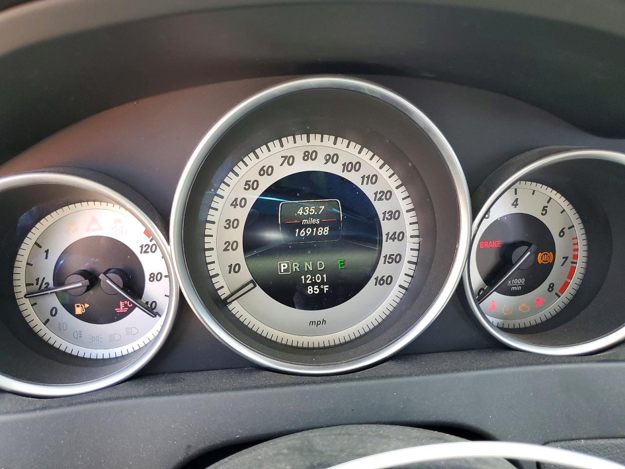 2014 Mercedes-Benz C class VIN WDDGF4HB3EG249441 photo 9