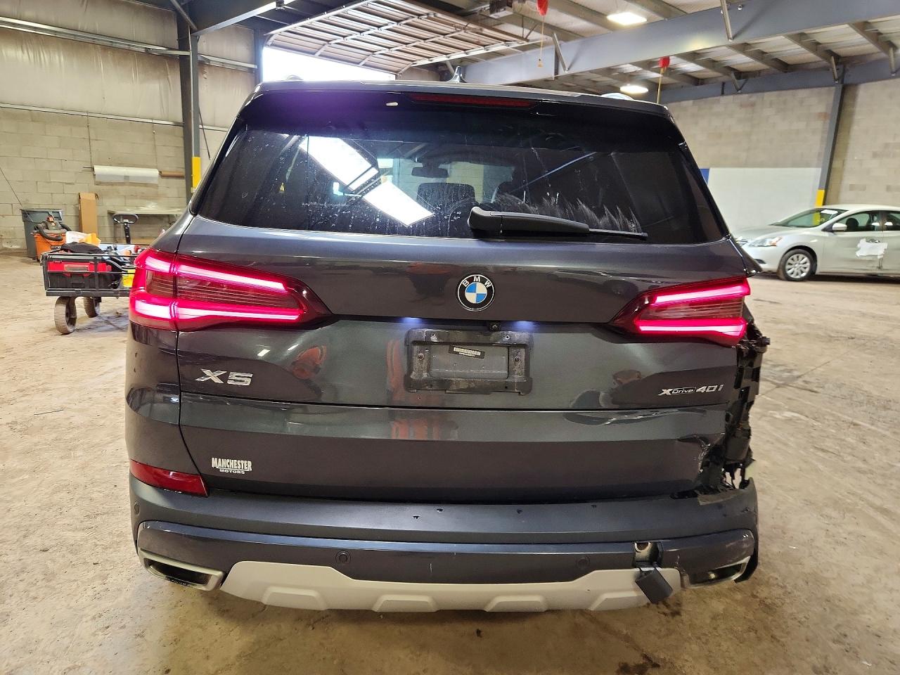 2021 BMW X5 VIN 5UXCR6C06M9D87075 photo 6