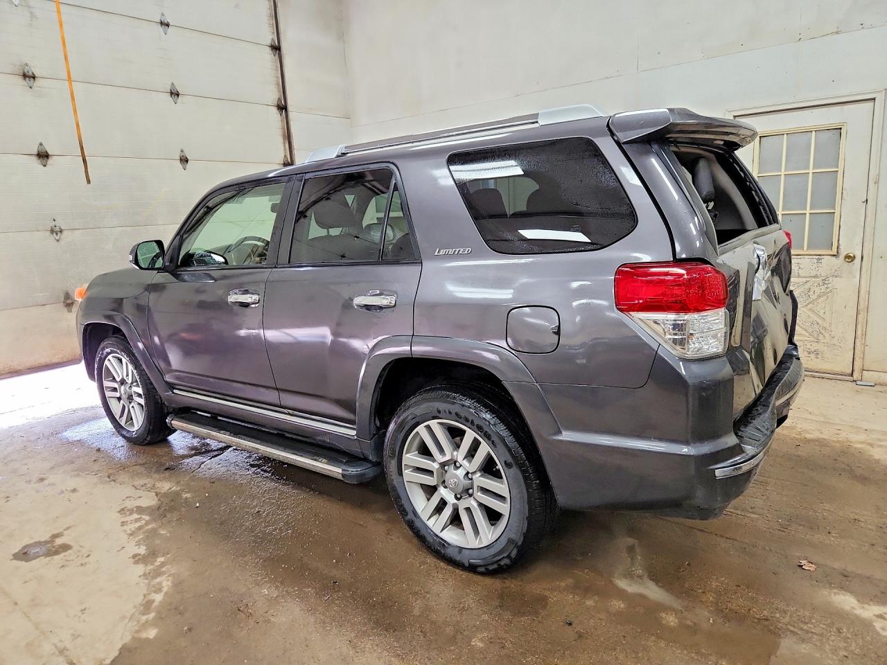 2013 Toyota 4runner VIN JTEBU5JR7D5134354 photo 2