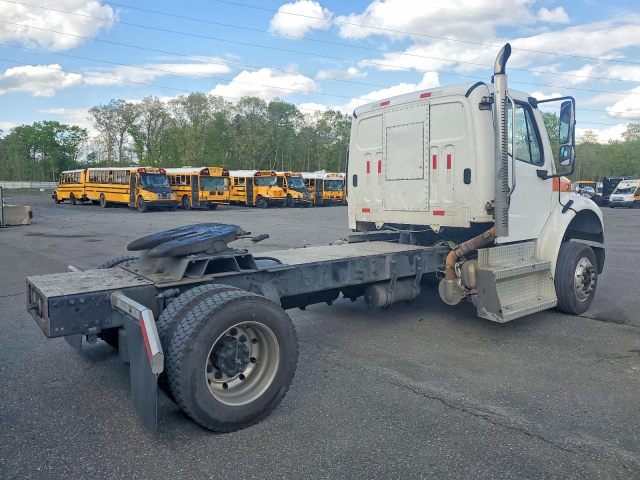 2016 FREIGHTLINER All other VIN 3ALACWCY0GDHC7983 photo 4