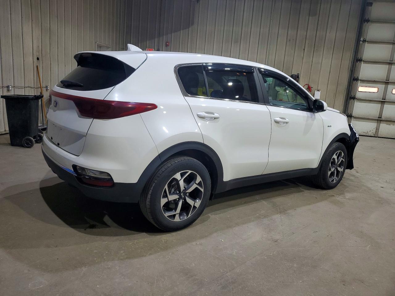 2021 Kia Sportage VIN KNDPMCAC1M7937126 photo 3