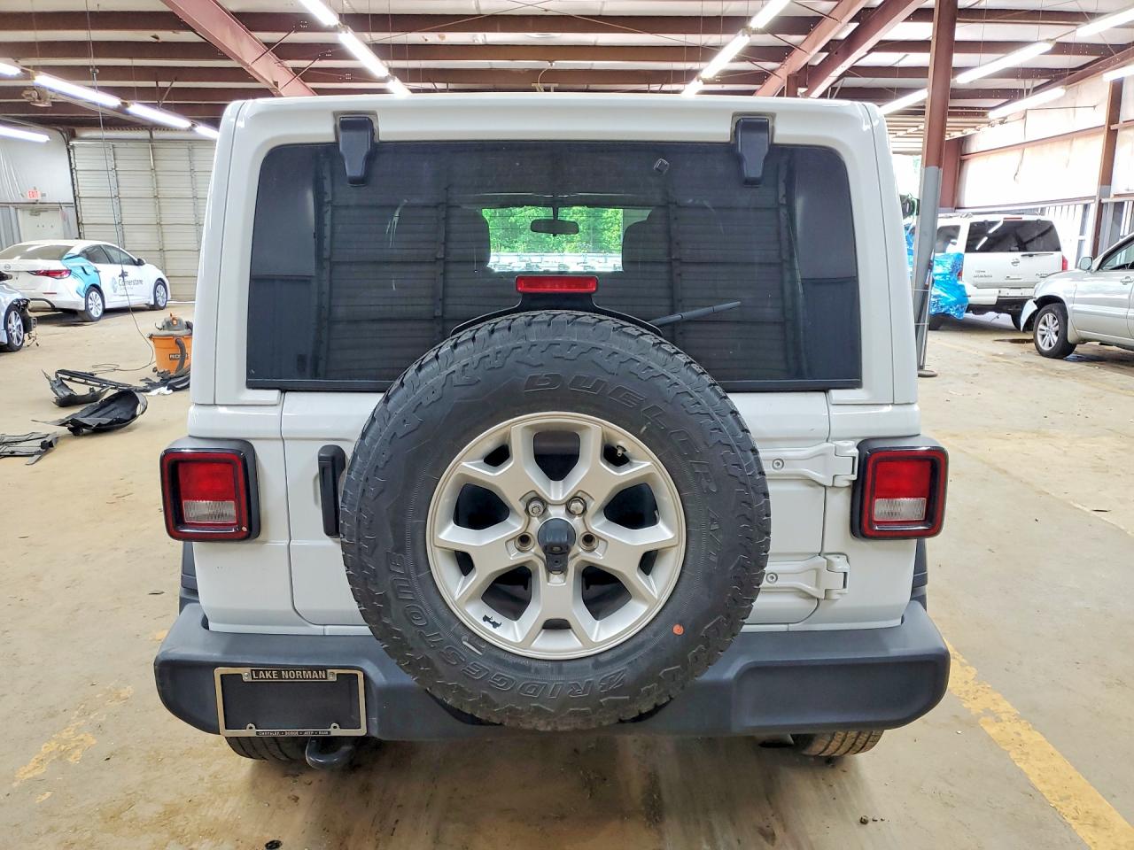 2021 Jeep Wrangler / VIN 1C4HJXDN8MW564478 photo 6