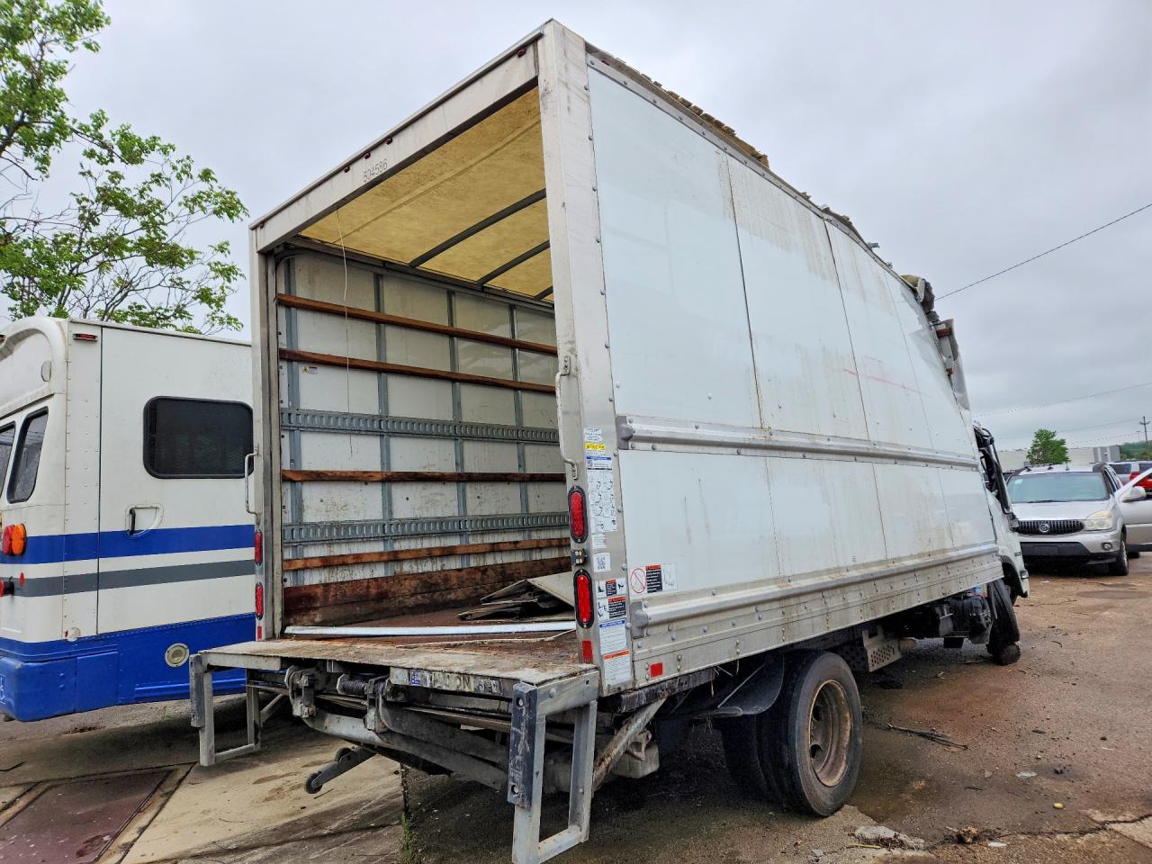 2023 Isuzu Npr VIN 54DC4W1D8PS201399 photo 3