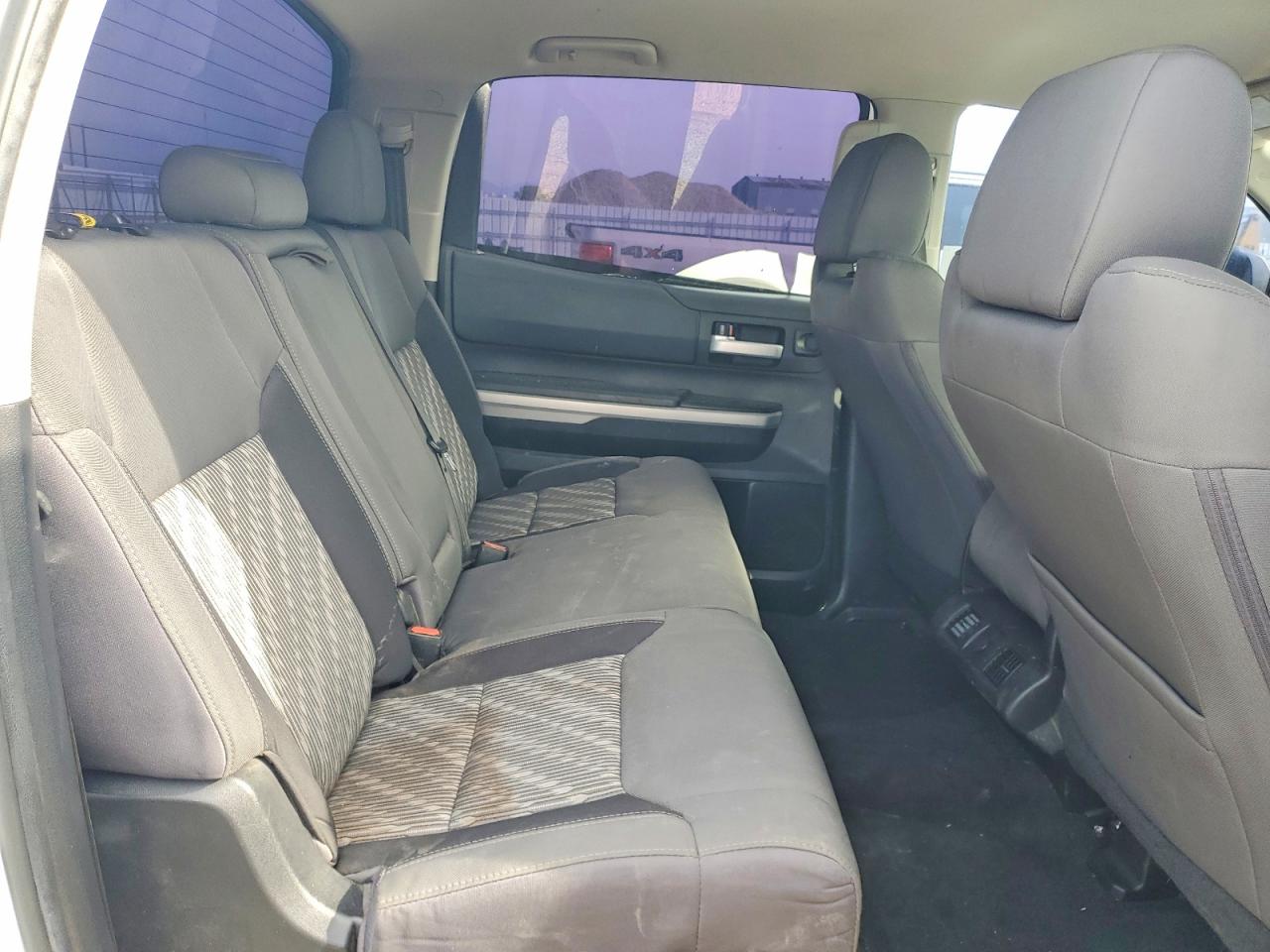 2020 TOYOTA Tundra VIN 5TFDY5F17LX915527 photo 10