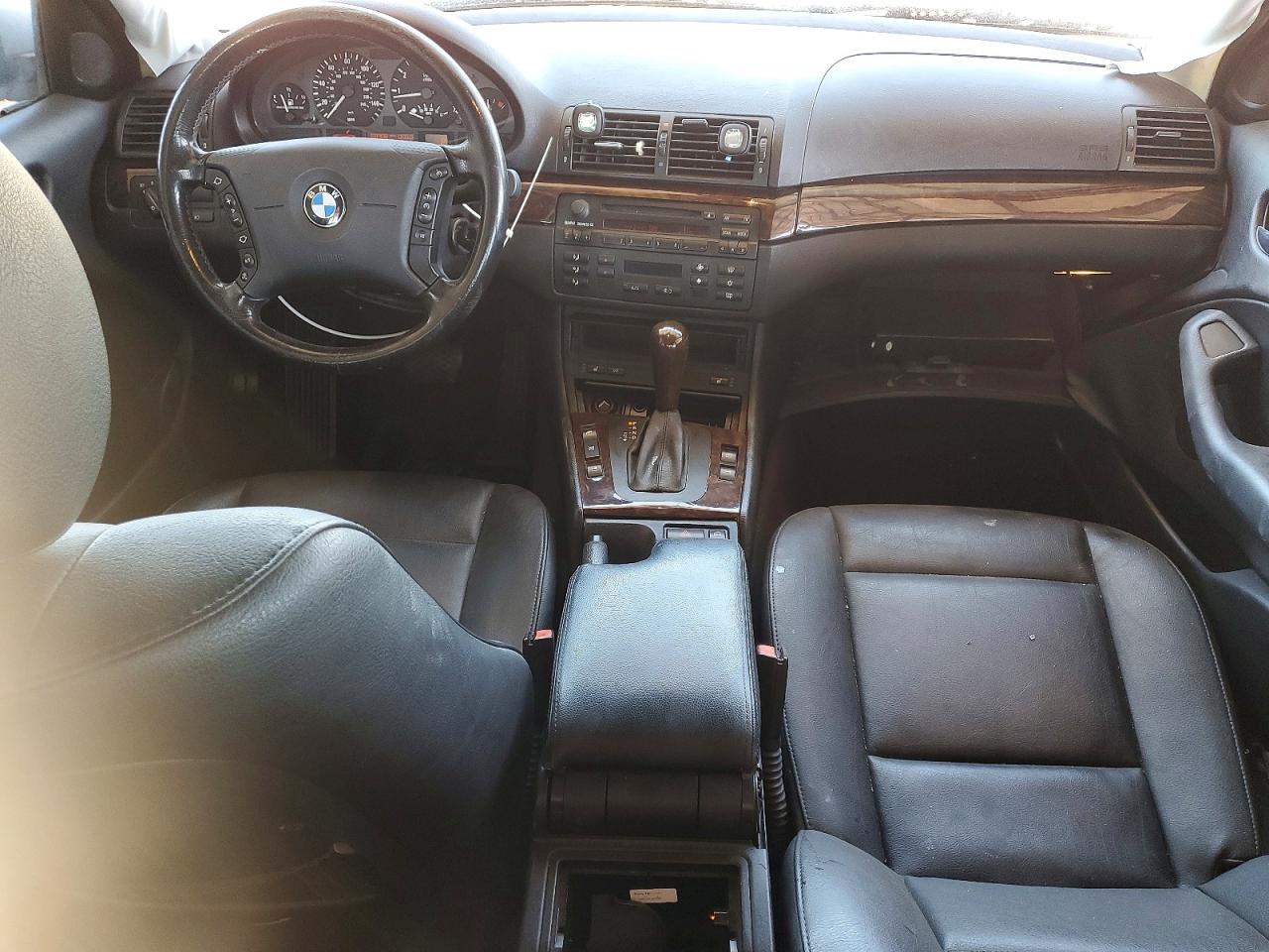 2005 BMW 3 series VIN WBAET37405NJ85231 photo 8