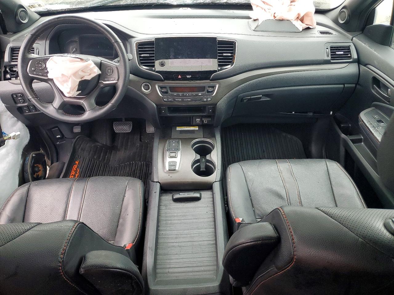 2022 Honda Passport VIN 5FNYF8H6XNB009449 photo 8