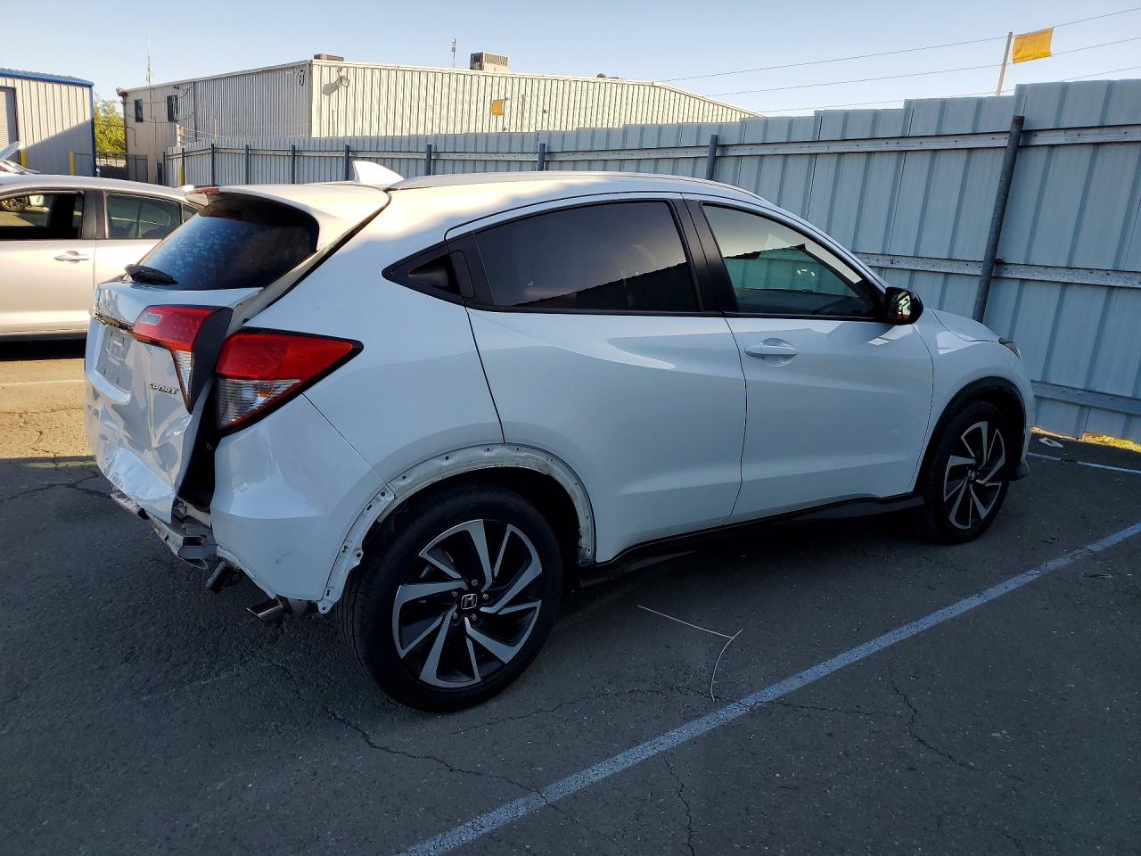 2022 Honda Hr-v VIN 3CZRU5H18LM710460 photo 3