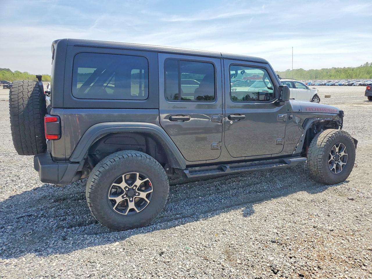 2019 Jeep Wrangler / VIN 1C4HJXFG5KW635793 photo 3