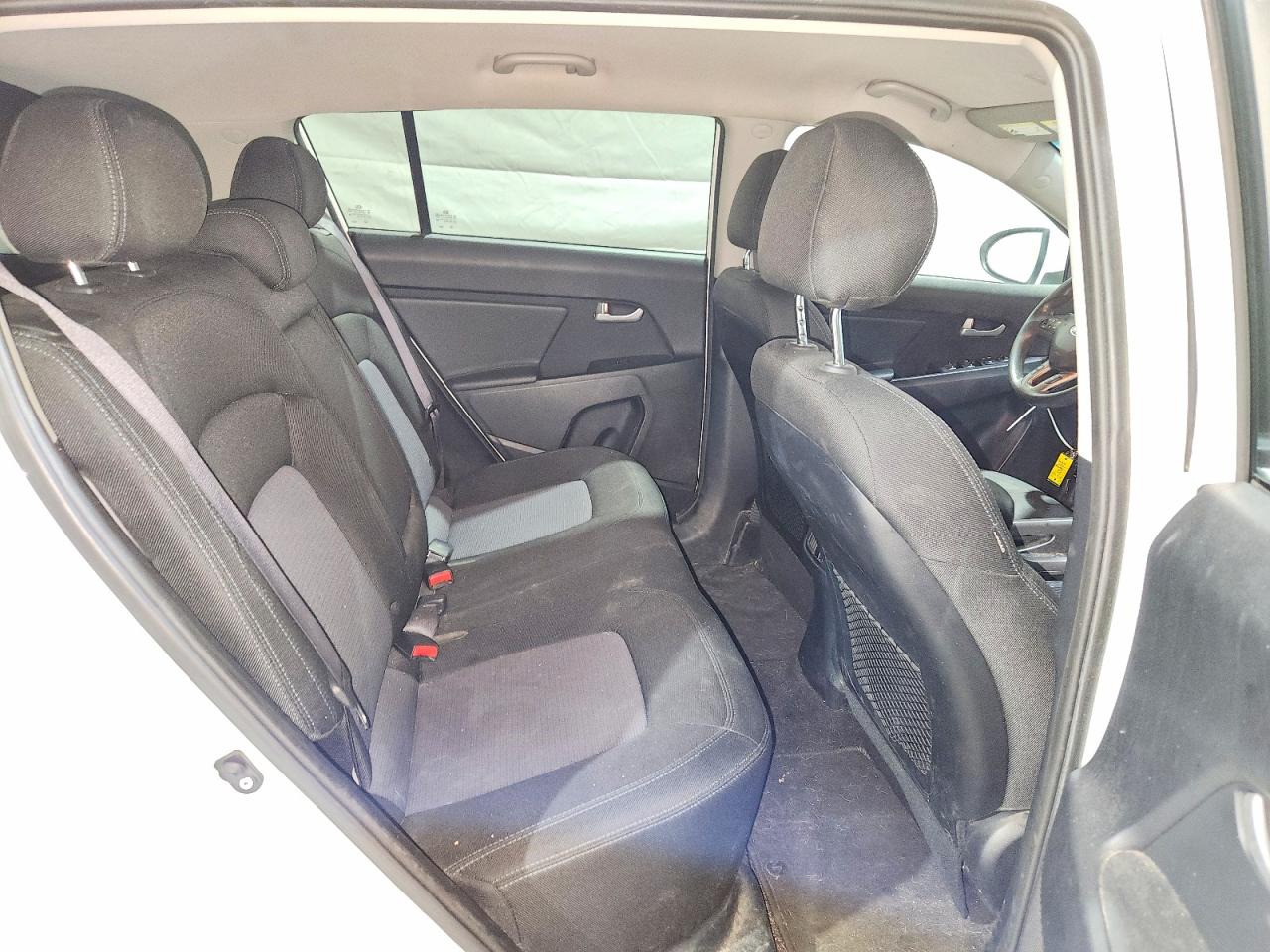 2015 Kia Sportage VIN KNDPBCAC7F7772028 photo 11