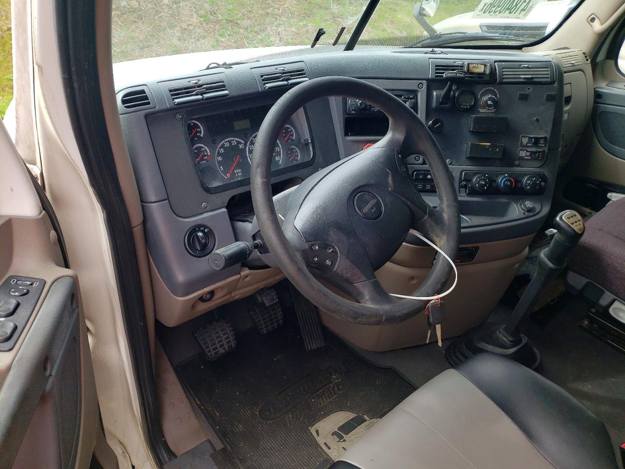 2016 FREIGHTLINER All other VIN 3AKJGLD54GSHJ9994 photo 5